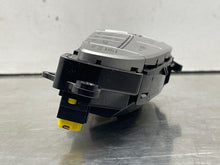 Load image into Gallery viewer, TEMPERATURE CONTROLS Hyundai Genesis 09 10 11 12 13 14 - NW472088
