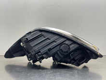 Load image into Gallery viewer, Headlight Lamp Assembly Hyundai Genesis 2013 - NW472094
