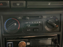 Load image into Gallery viewer, Temp Climate AC Heater Control Subaru forester 2002 02 - NW472560
