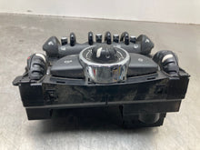 Load image into Gallery viewer, TEMPERATURE CONTROLS Cooper Clubman Countryman 11 12 13 14 - NW472559
