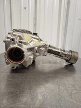 Load image into Gallery viewer, TRANSFER CASE RX350 RX350L Highlander Sienna Venza 2010-2019 - NW473567
