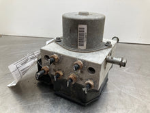Load image into Gallery viewer, ABS ANTI-LOCK BRAKE PUMP Cooper Clubman 12 13 14 - NW472787
