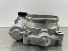 Load image into Gallery viewer, THROTTLE BODY Charger Challenger Avenegr 2011 11 3.6L - NW473573
