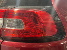 Load image into Gallery viewer, OUTER TAIL LIGHT LAMP Jeep Cherokee 14 15 16 17 18 Right - NW473585
