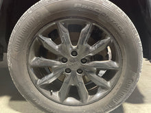 Load image into Gallery viewer, WHEEL RIM Jeep Cherokee 14 15 16 18x7 18x7, 5 lug, 110mm - NW473668
