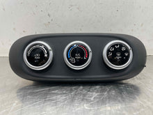 Load image into Gallery viewer, Temperature Controls  FIAT 500 2016 - NW473228
