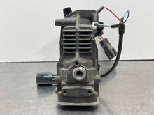 Load image into Gallery viewer, AIR RIDE COMPRESSOR LR3 LR4 Range Rover Sport 2005-2014 - NW472809
