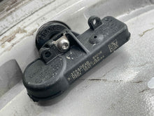 Load image into Gallery viewer, WHEEL RIM Escape 17-19 17x7-1/2 ALUM 17x7-1/2, 5 lug, 4-1/4" - NW473664
