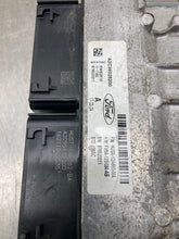 Load image into Gallery viewer, ECU ECM COMPUTER Ford Escape 2017 17 2018 18 2019 19 - NW473017
