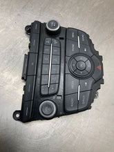 Load image into Gallery viewer, RADIO Buick C-MAX Ford Escape Focus 2015 15 16 17 18 - NW473406
