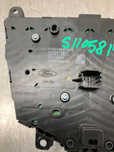 Load image into Gallery viewer, RADIO Buick C-MAX Ford Escape Focus 2015 15 16 17 18 - NW473406
