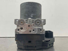 Load image into Gallery viewer, ABS ANTI-LOCK BRAKE PUMP Highlander 2011 11 2012 12 2013 13 - NW472790

