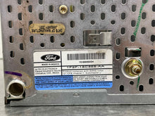 Load image into Gallery viewer, Radio  FORD F150 PICKUP 2000 - NW473996
