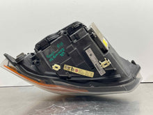 Load image into Gallery viewer, HEADLIGHT LAMP ASSEMBLY 323i 325ci 325i 328i 330ci 330i M3 06-08 Right - NW473943
