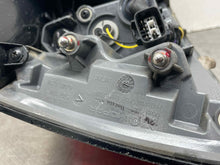 Load image into Gallery viewer, OUTER TAIL LIGHT LAMP Jeep Cherokee 14 15 16 17 18 Right - NW474059
