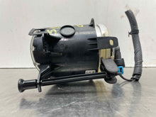 Load image into Gallery viewer, FOG LAMP LIGHT SRX Caprice SS Malibu Astra 08-16 Bumper Mounted Right - NW474271
