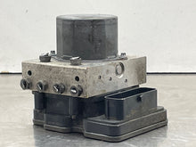 Load image into Gallery viewer, ABS ANTI-LOCK BRAKE PUMP E250D E300 E350 E400 E550 E63 2014 - NW474565
