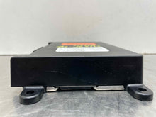 Load image into Gallery viewer, COMMUNICATION CONTROL MODULE COMPUTER B250 E250 Van C250 C300 12-16 - NW474585
