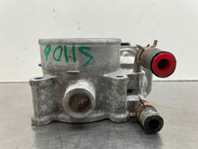 Load image into Gallery viewer, THROTTLE BODY Camry Highlander Rav 4 Avalon 05 06 - 10 - NW475430
