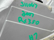 Load image into Gallery viewer, OUTER TAIL LIGHT LAMP Lexus RX330 RX350 04 05 06 07 08 09 Left - NW475445
