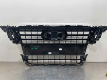 Load image into Gallery viewer, Grille  AUDI A5 2010 - NW536576
