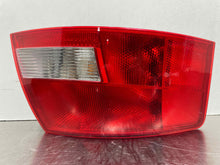 Load image into Gallery viewer, TAIL LIGHT LAMP ASSEMBLY Audi A4 S4 03 04 05 06 Left - NW475432
