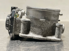 Load image into Gallery viewer, THROTTLE BODY Camry Highlander Rav 4 Avalon 05 06 - 10 - NW475429

