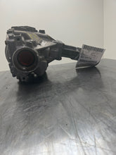 Load image into Gallery viewer, TRANSFER CASE RX350 RX350L Highlander Sienna Venza 2010-2019 - NW475423
