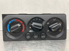 Load image into Gallery viewer, Temp Climate AC Heater Control Subaru Baja Legacy 2000 00 2001 01 2002 02 03 04 - NW475133
