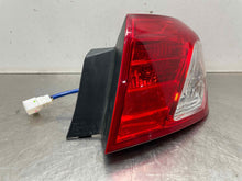 Load image into Gallery viewer, OUTER TAIL LIGHT LAMP Lexus ES350 2007 07 2008 08 2009 09 Right - NW475940
