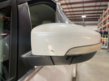 Load image into Gallery viewer, Side View Door Mirror Buick C-MAX 2013 - NW475685
