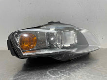 Load image into Gallery viewer, HEADLIGHT LAMP ASSEMBLY Audi A4 Rs4 S4 05 06 07 08 09 Right - NW475801
