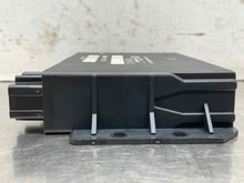 Load image into Gallery viewer, Theft Locking Computer Audi S4 RS4 A4 2007 07 2008 08 2009 09 - NW475648
