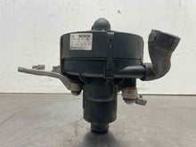 Load image into Gallery viewer, AIR INJECTION PUMP SMOG Mercedes CLK550 E350 SL550 S450 S550 06 07 08 09 10 11 - NW475599
