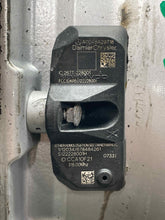 Load image into Gallery viewer, WHEEL RIM S450 Cdn S550 S600 S63 S65 SL55 SL550 SL600 07-09 18x8-1/2 - NW475980
