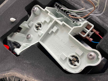 Load image into Gallery viewer, TAIL LIGHT LAMP ASSEMBLY S450 Cdn S550 S600 S63 S65 SL55 07-09 Left - NW475943

