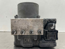 Load image into Gallery viewer, ABS Pump  RAV4 2016 - NW476019
