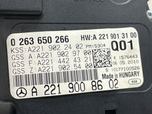 Load image into Gallery viewer, Speedometer Cluster Mercedes-Benz SL500 2010 - NW476292
