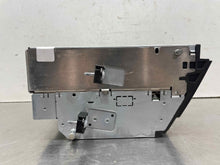 Load image into Gallery viewer, Radio Mercedes-Benz SL500 2010 - NW476246
