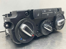 Load image into Gallery viewer, FRONT TEMPERATURE CONTROLS Volkswagen Jetta 11 12 13 14  Manual - NW477480
