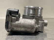 Load image into Gallery viewer, THROTTLE BODY Volkswagen Beetle Jetta Passat 2014 14 2015 15 - NW477618
