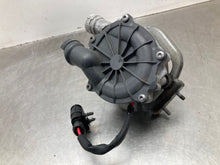 Load image into Gallery viewer, AIR INJECTION PUMP SMOG Volkswagen Jetta 2014 14 - NW477317
