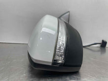 Load image into Gallery viewer, SIDE VIEW DOOR MIRROR Volkswagen Jetta 11 12 13 14 15 16 Right - NW477385
