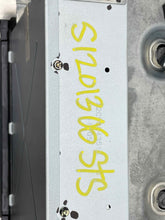 Load image into Gallery viewer, Radio Cadillac STS 2006 - NW477540
