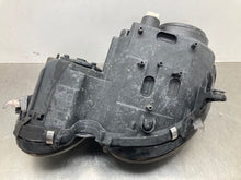 Load image into Gallery viewer, HEADLIGHT LAMP ASSEMBLY E320 E350 E500 E55 03 04 05 06 Right - NW477484
