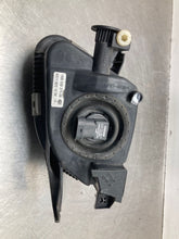 Load image into Gallery viewer, Fog Light Mercedes E320 E500 E350 2003 03 2004 04 2005 05 2006 06 Right - NW477436
