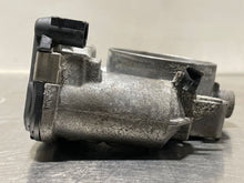 Load image into Gallery viewer, THROTTLE BODY MERCEDES CLK320 ML320 01 - 06 FITS MANY - NW477616
