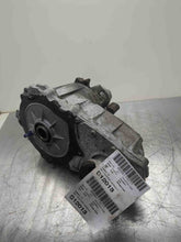 Load image into Gallery viewer, TRANSFER CASE Cadillac SRX STS 04 05 06 07 08 09 10 - NW477613
