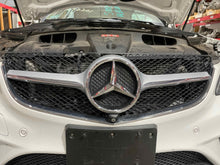 Load image into Gallery viewer, Grille  MERCEDES E-CLASS 2014 - NW474630
