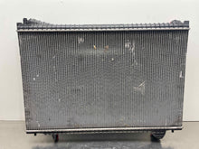 Load image into Gallery viewer, RADIATOR Jaguar XE XF XFR 2016 16 2017 17 2018 18 2019 19 - NW477949
